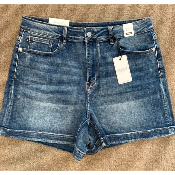Judy Blue Shorts Womens 1XL Mid Rise Jean Hemmed Whiskered Stretch Denim - Picture 1 of 11